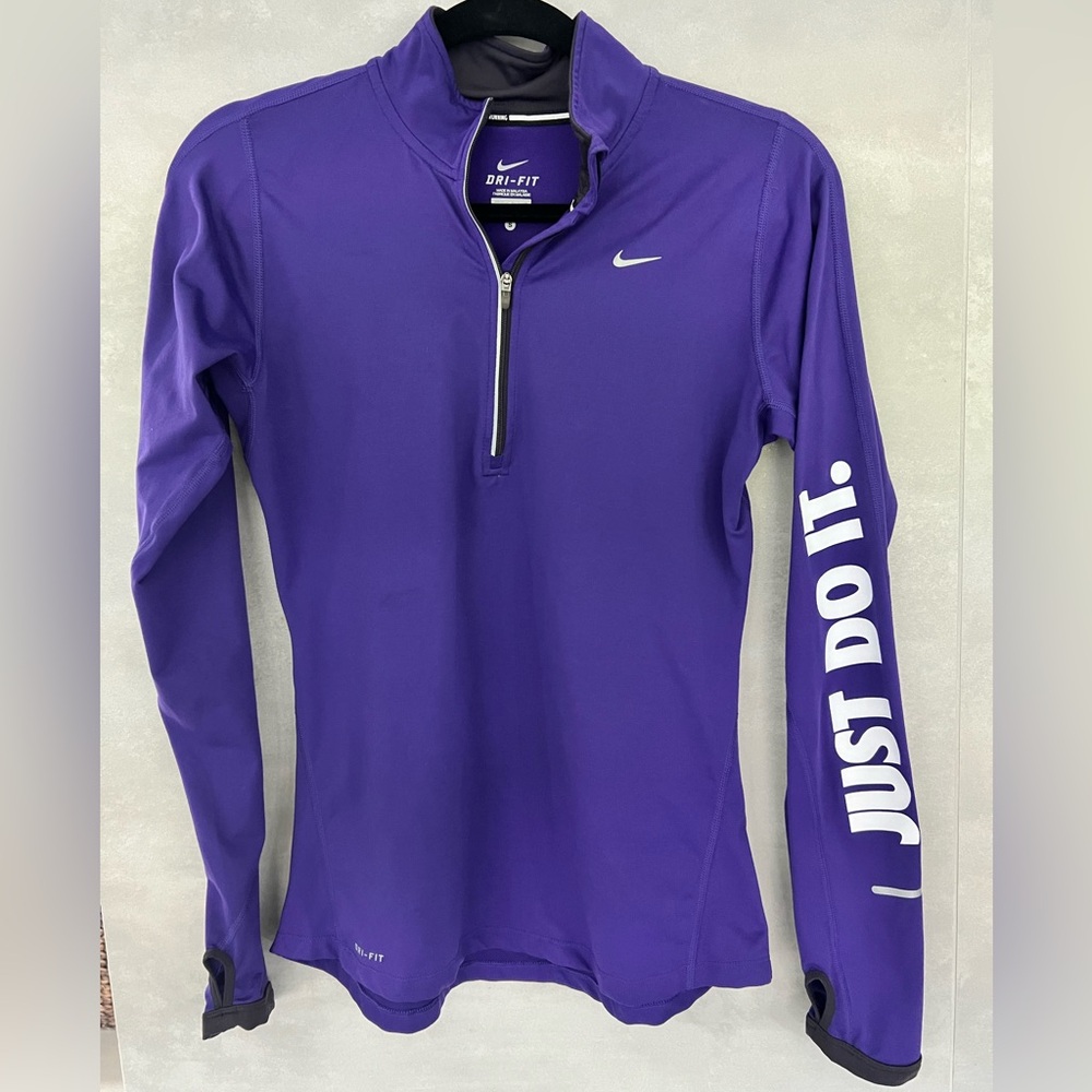 Nike quarter zip 1/4 Long Sleeve Dri-Fit Top workout running gym purple yoga